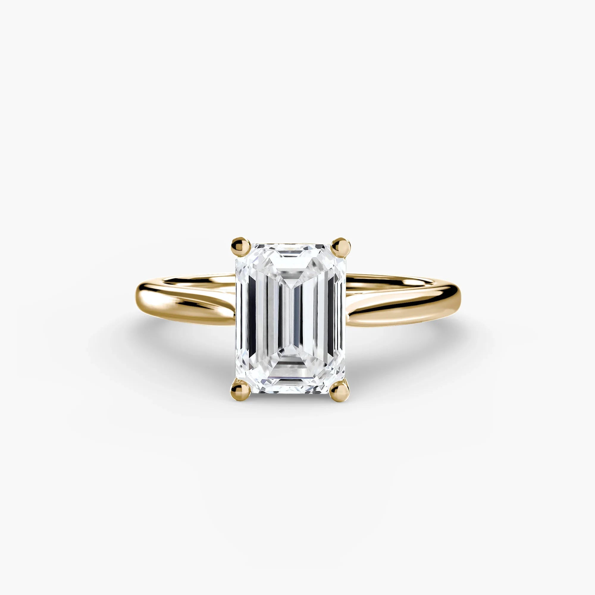 Emerald cut diamond ring in yellow gold - AtelierRings by SKH