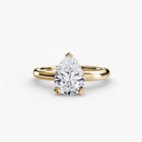 Pear cut diamond ring in yellow gold - AtelierRings by SKH