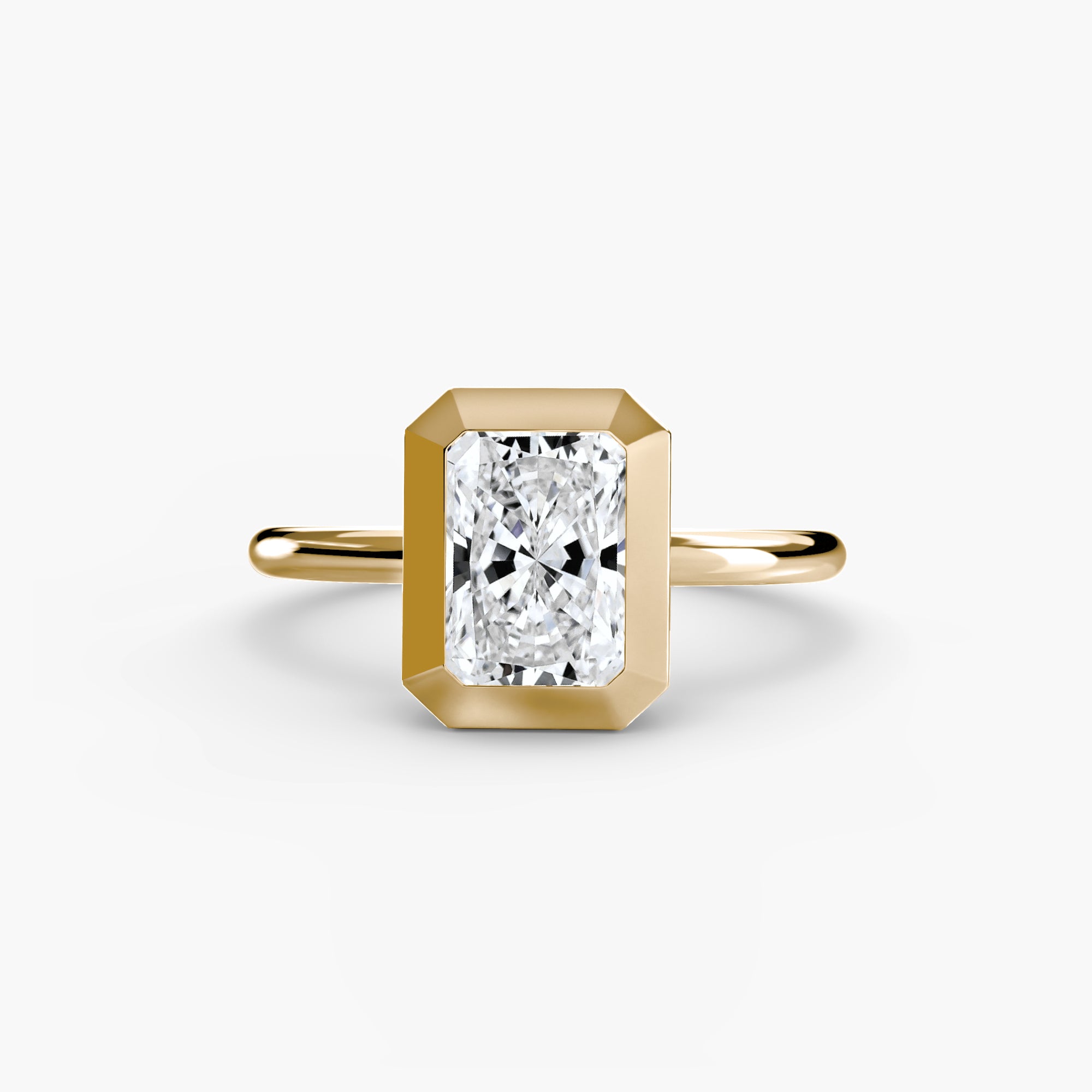 Radiant cut diamond ring in yellow gold - AtelierRings by SKH