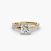 Princess cut diamond ring in yellow gold - AtelierRings by SKH