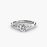 Round cut diamond ring in white gold or platinum - AtelierRings by SKH