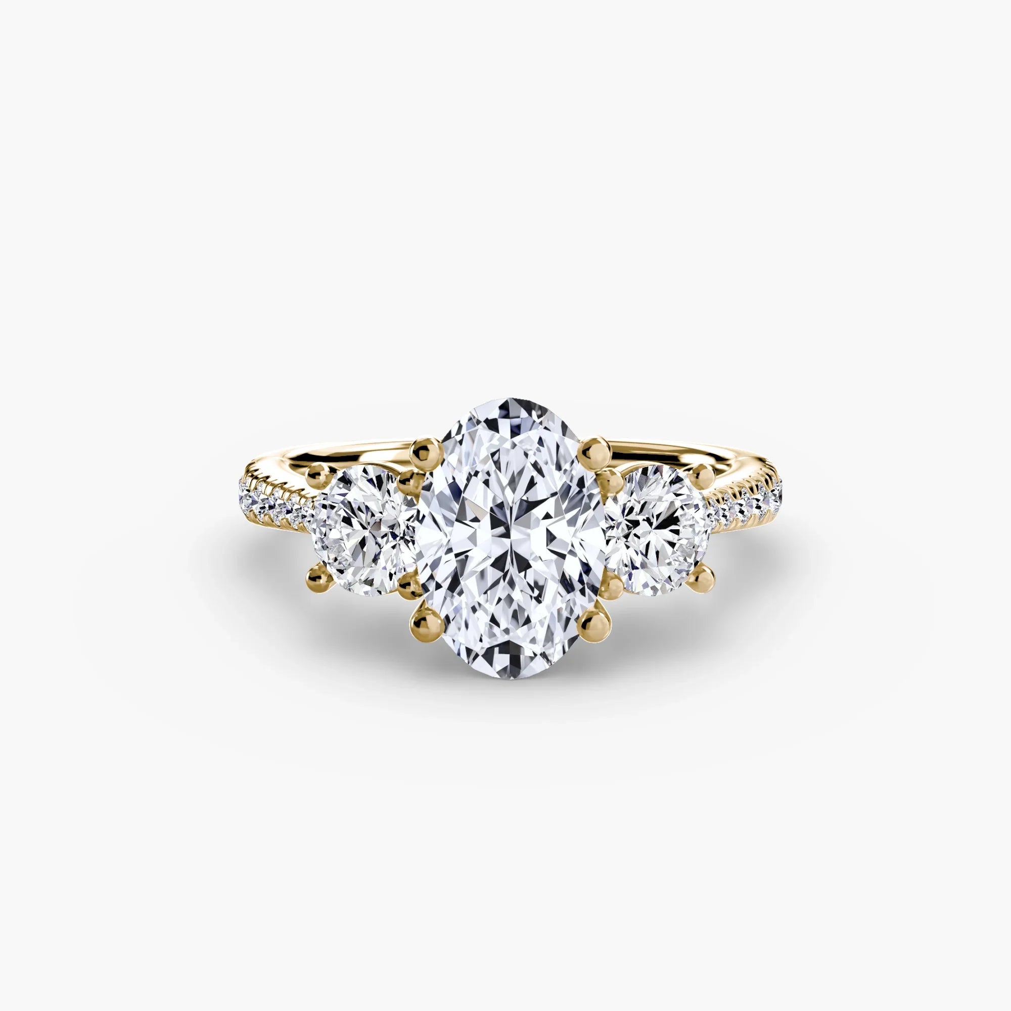 Oval cut diamond ring in yellow gold - AtelierRings by SKH