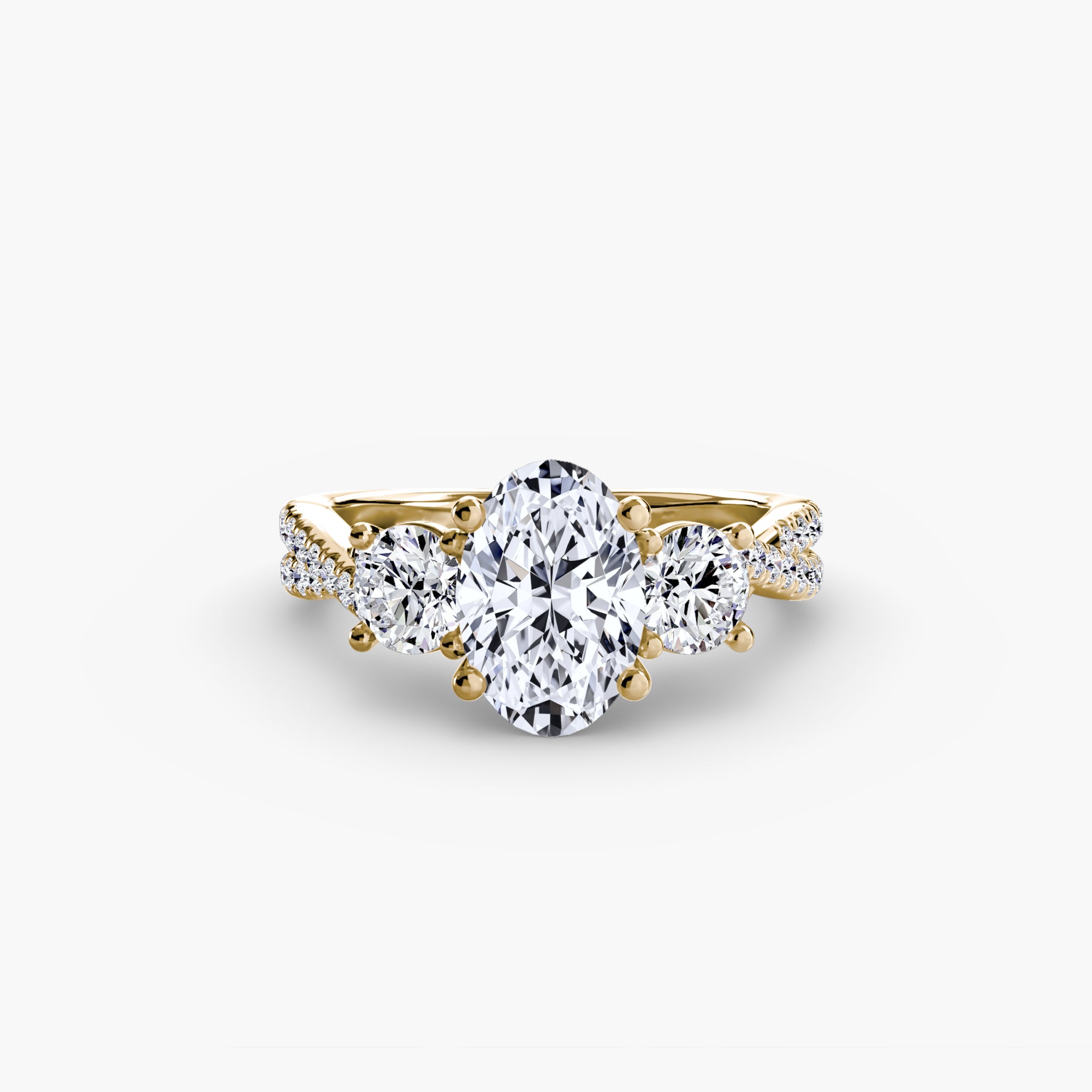 Oval cut diamond ring in yellow gold - AtelierRings by SKH