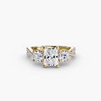 Radiant cut diamond ring in yellow gold - AtelierRings by SKH