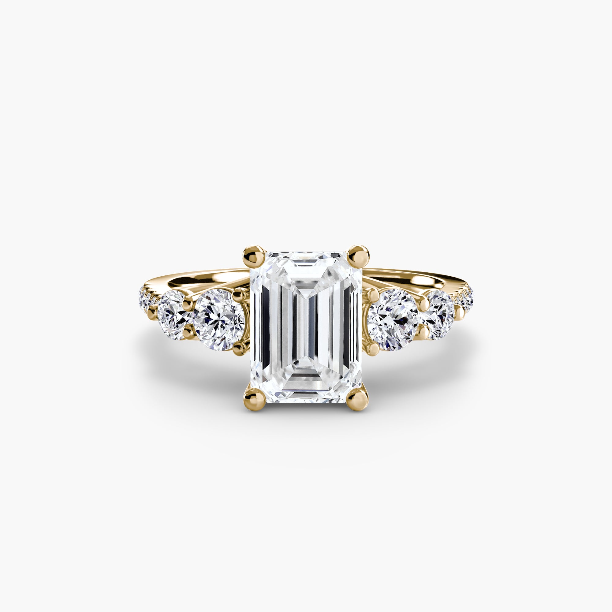 Emerald cut diamond ring in yellow gold - AtelierRings by SKH