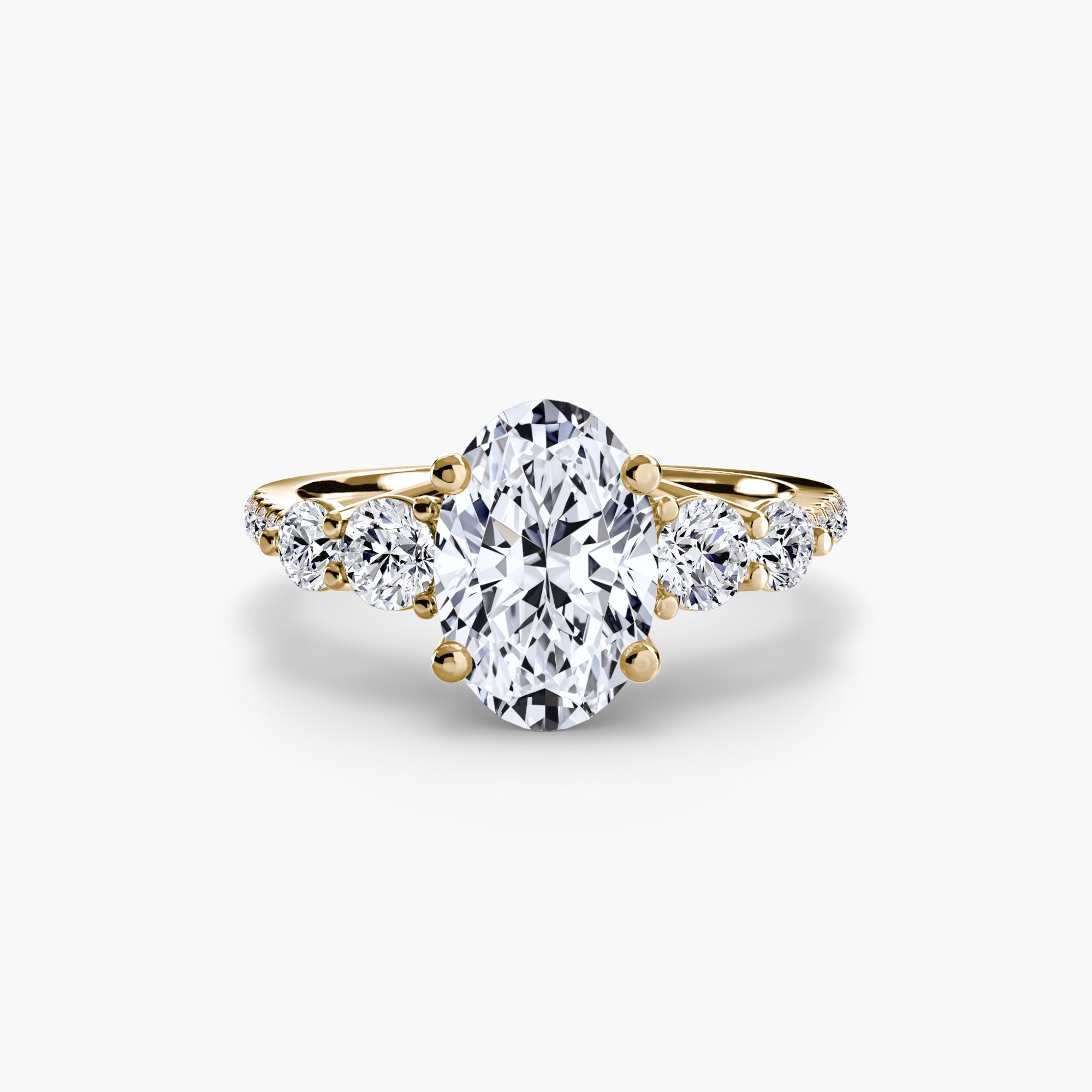 Oval cut diamond ring in yellow gold - AtelierRings by SKH