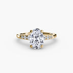 Oval cut diamond ring in yellow gold - AtelierRings by SKH