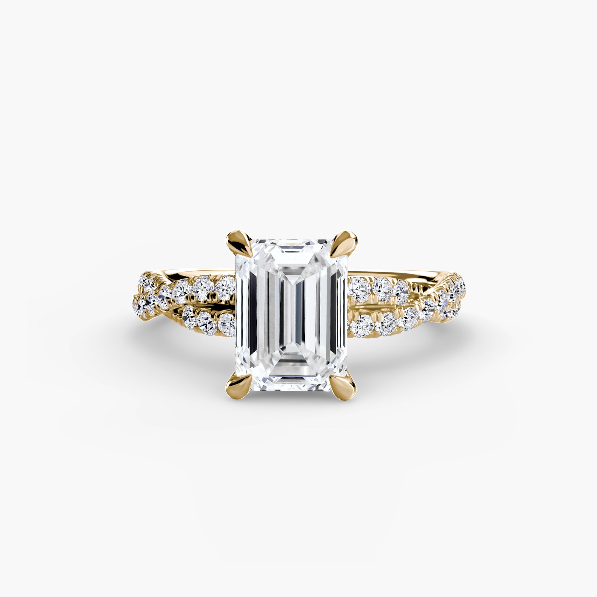 Emerald cut diamond ring in yellow gold - AtelierRings by SKH