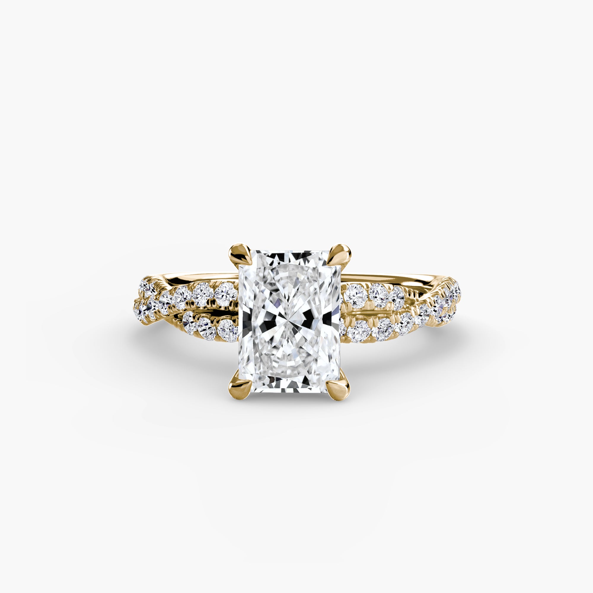 Radiant cut diamond ring in yellow gold - AtelierRings by SKH