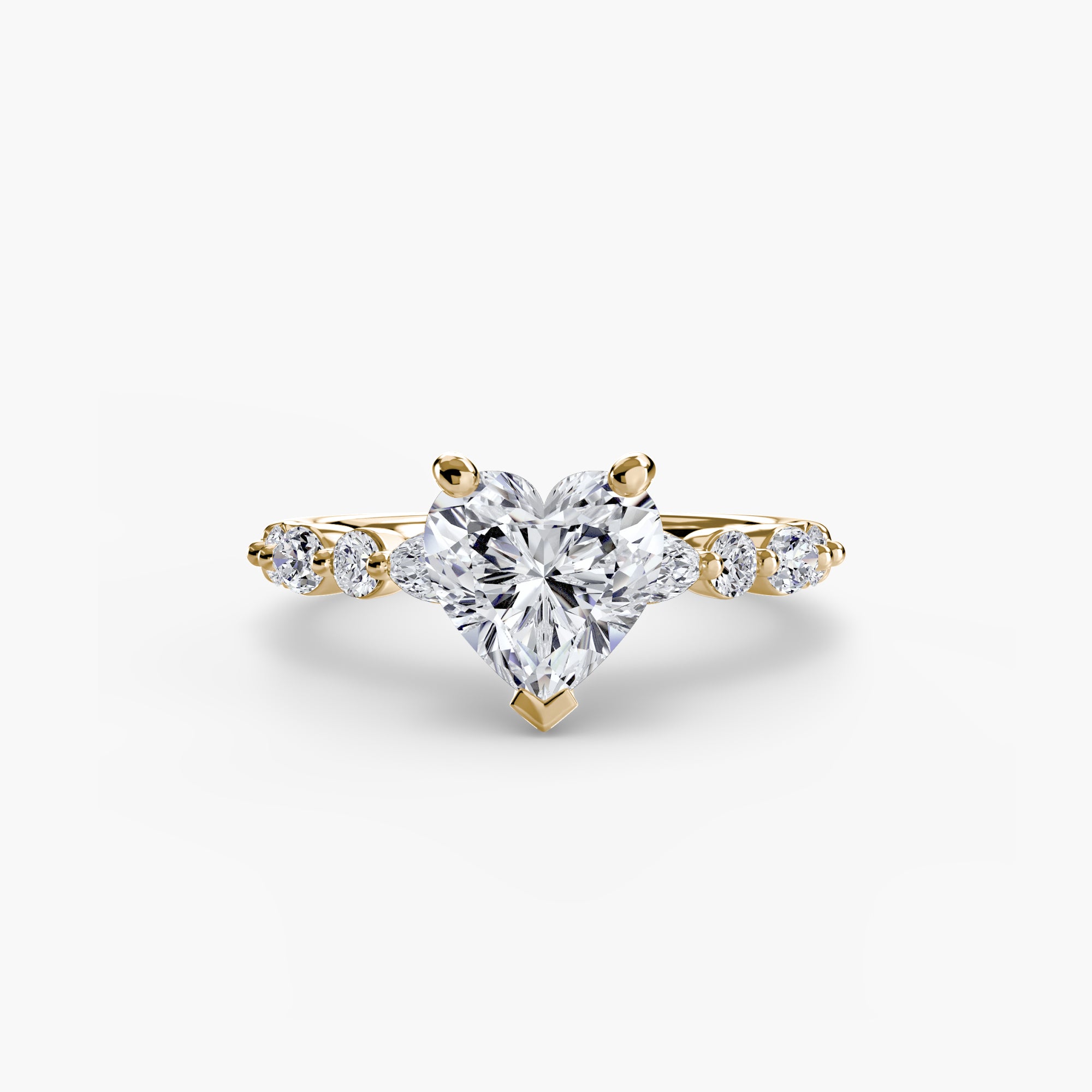 Heart cut diamond ring in yellow gold - AtelierRings by SKH