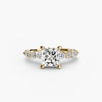 Princess cut diamond ring in yellow gold - AtelierRings by SKH