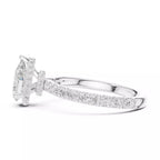 Double Pavé Radiance - Pear