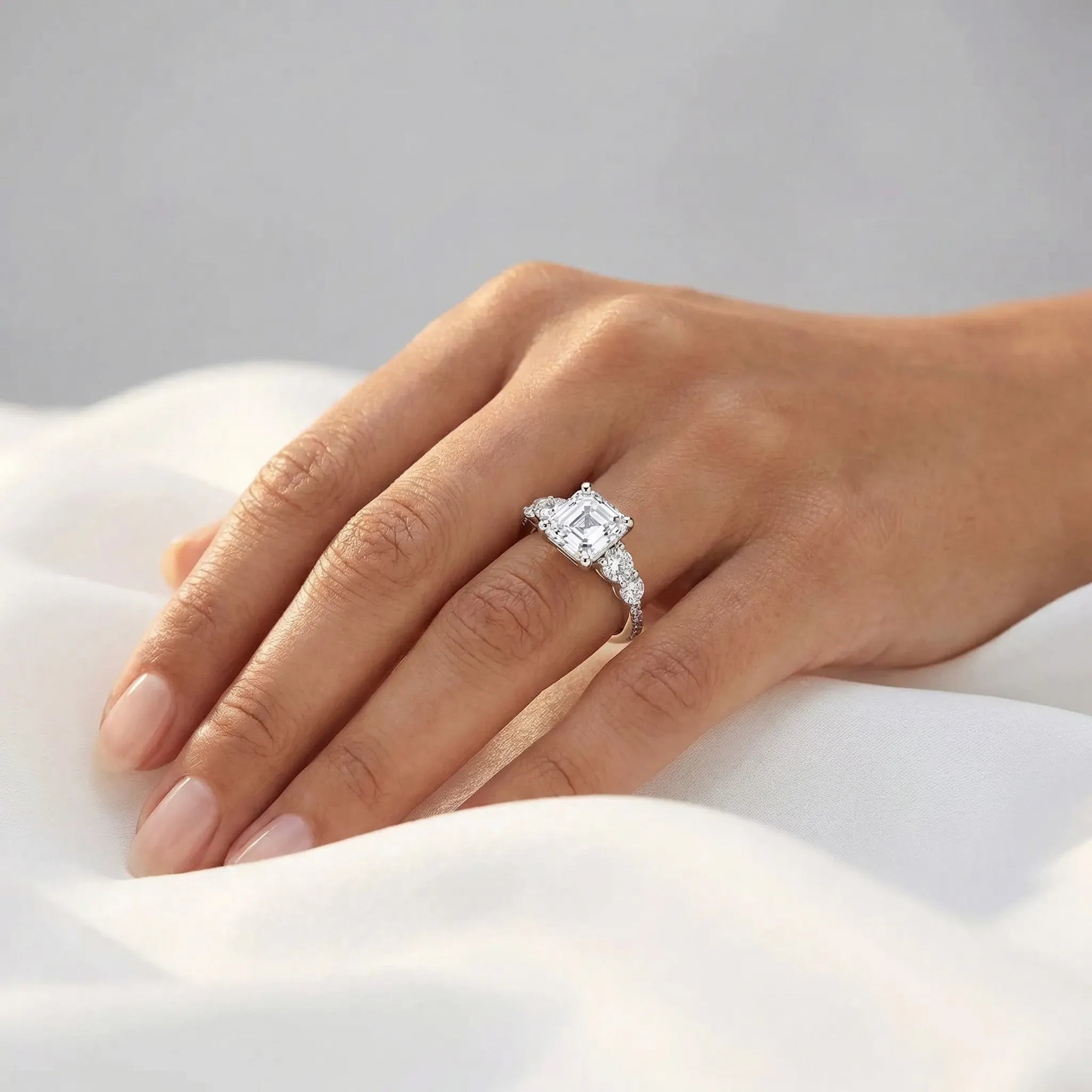 Five Stone Pavé - Asscher