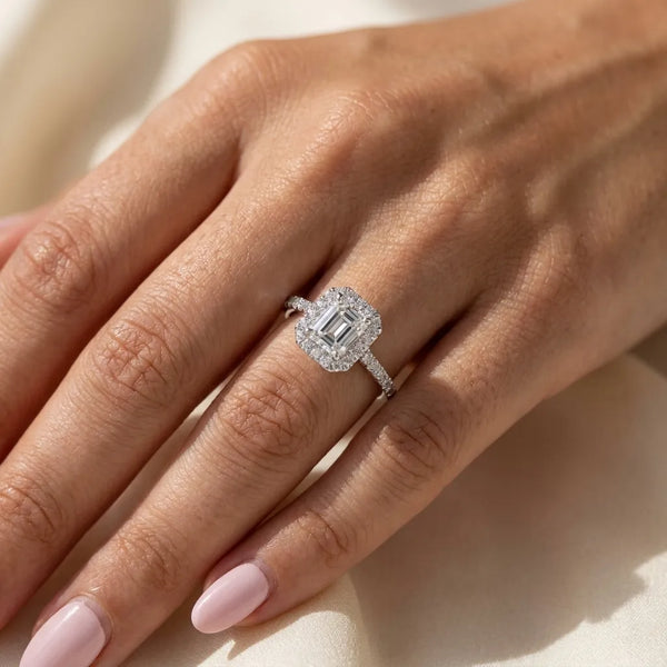 Halo Majesty Signature - Asscher