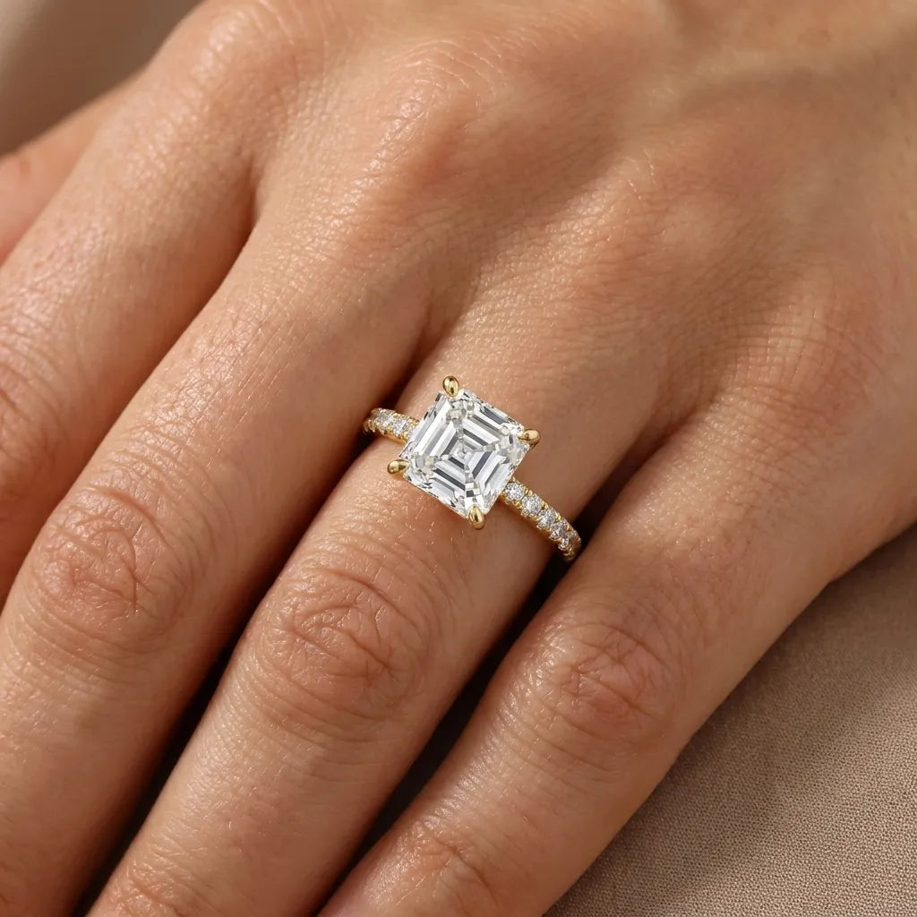 Hidden Accent Pavé - Asscher