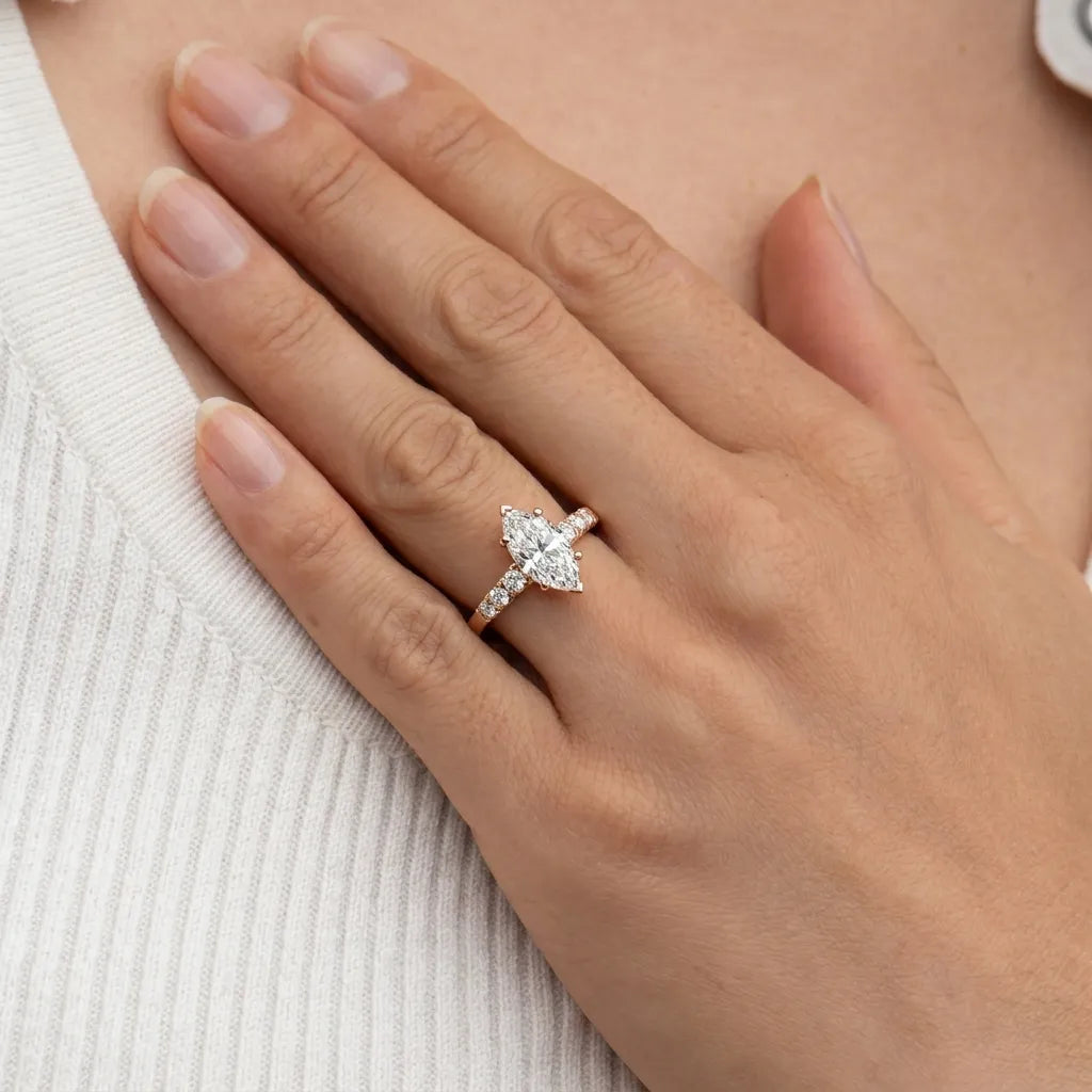 Solitaire Accents - Marquise