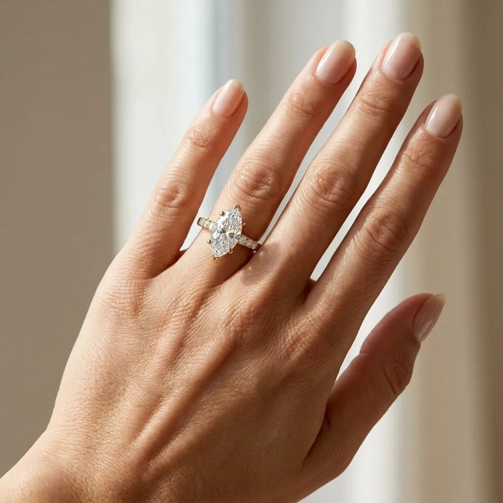 Solitaire Accents - Marquise