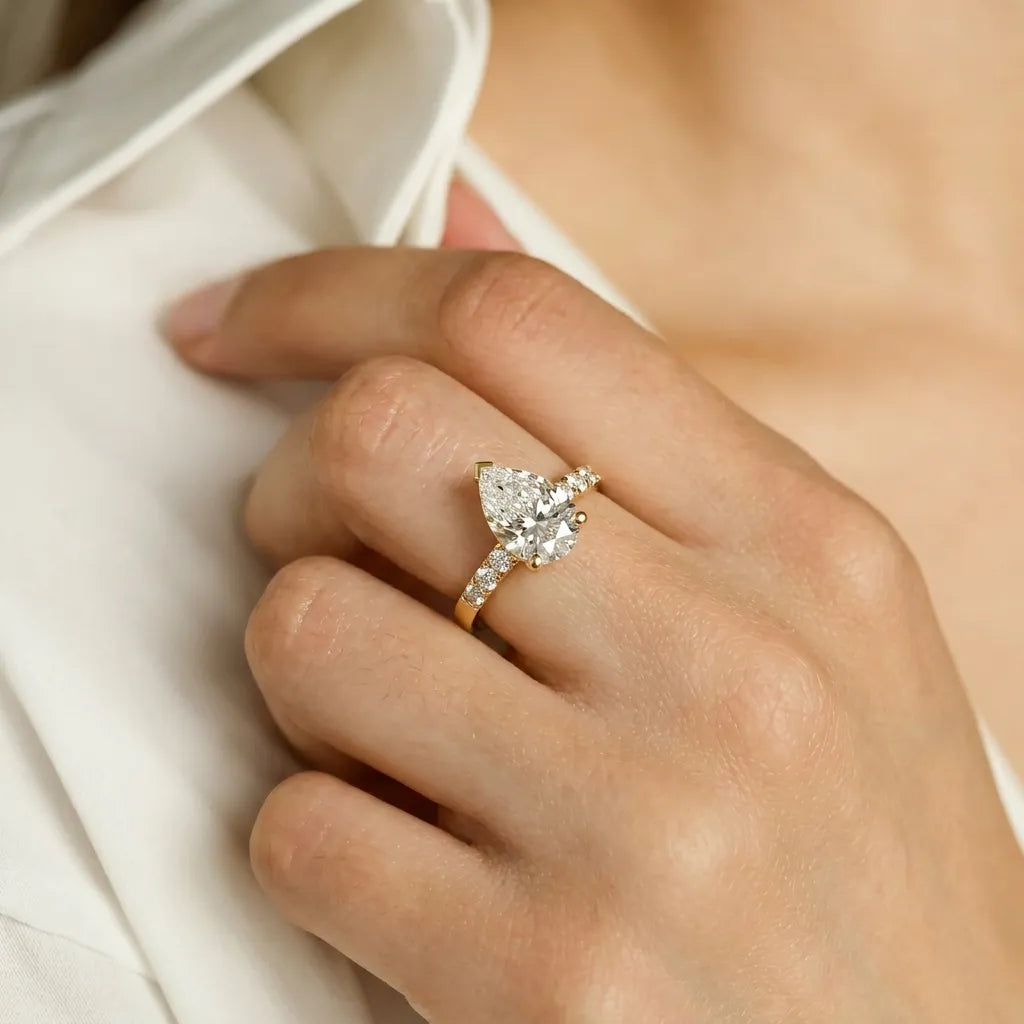 Solitaire Accents - Pear
