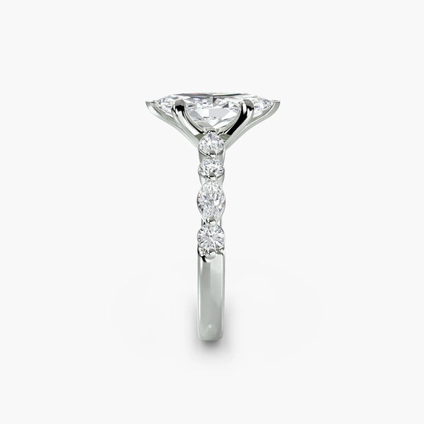 Solitaire Crest - Marquise
