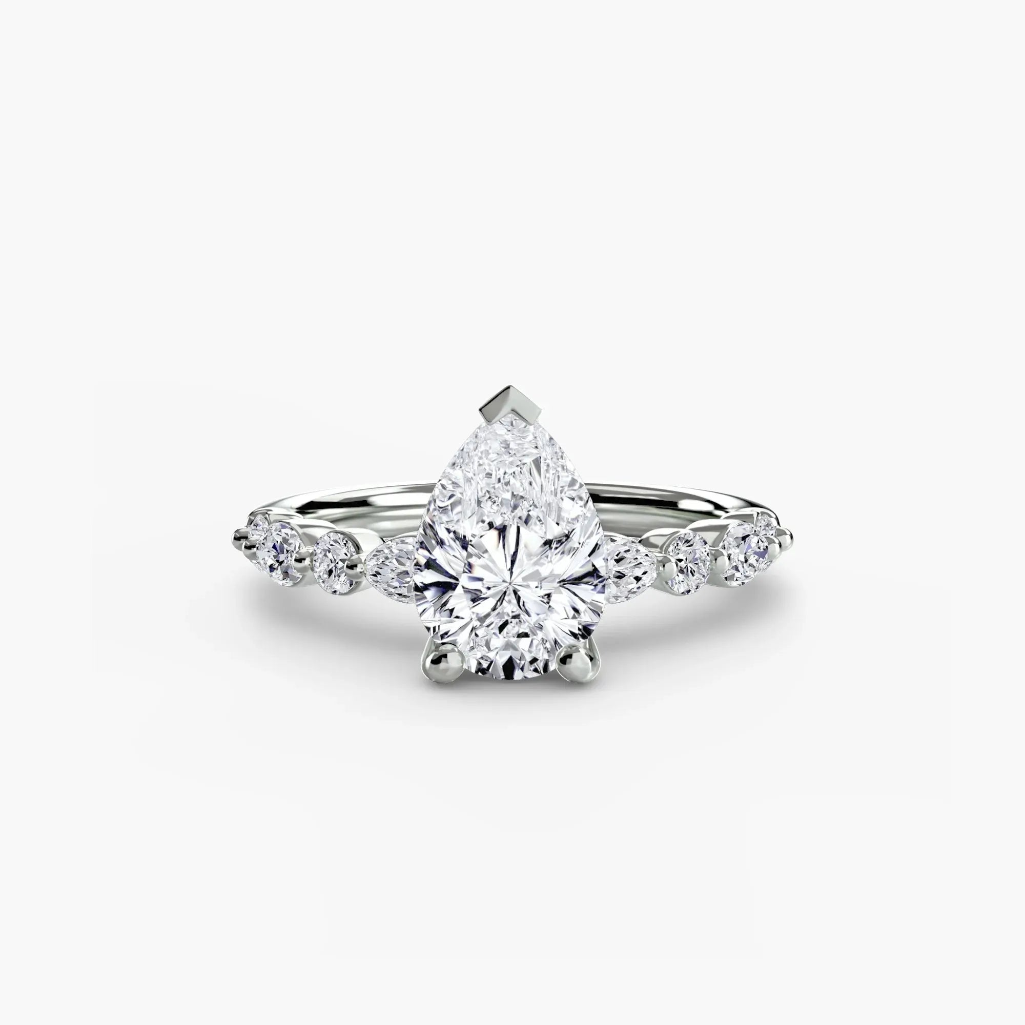 Solitaire Crest - Pear