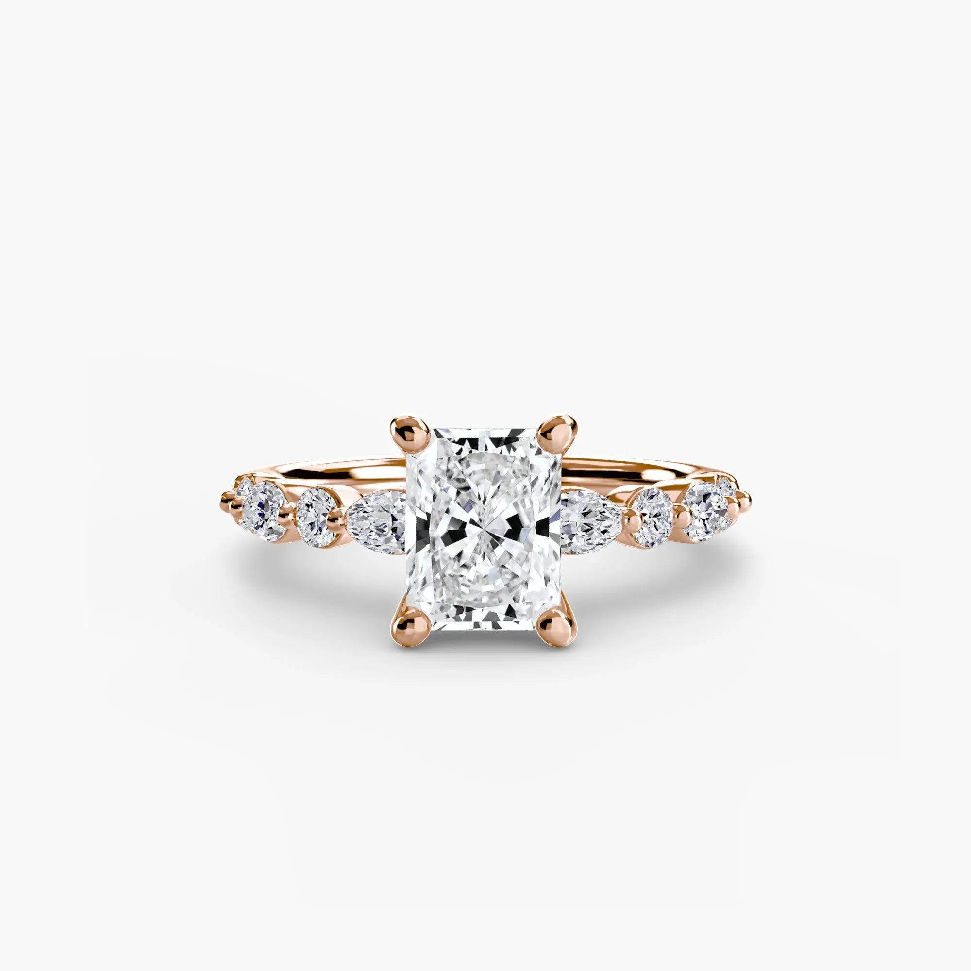 Solitaire Crest - Radiant