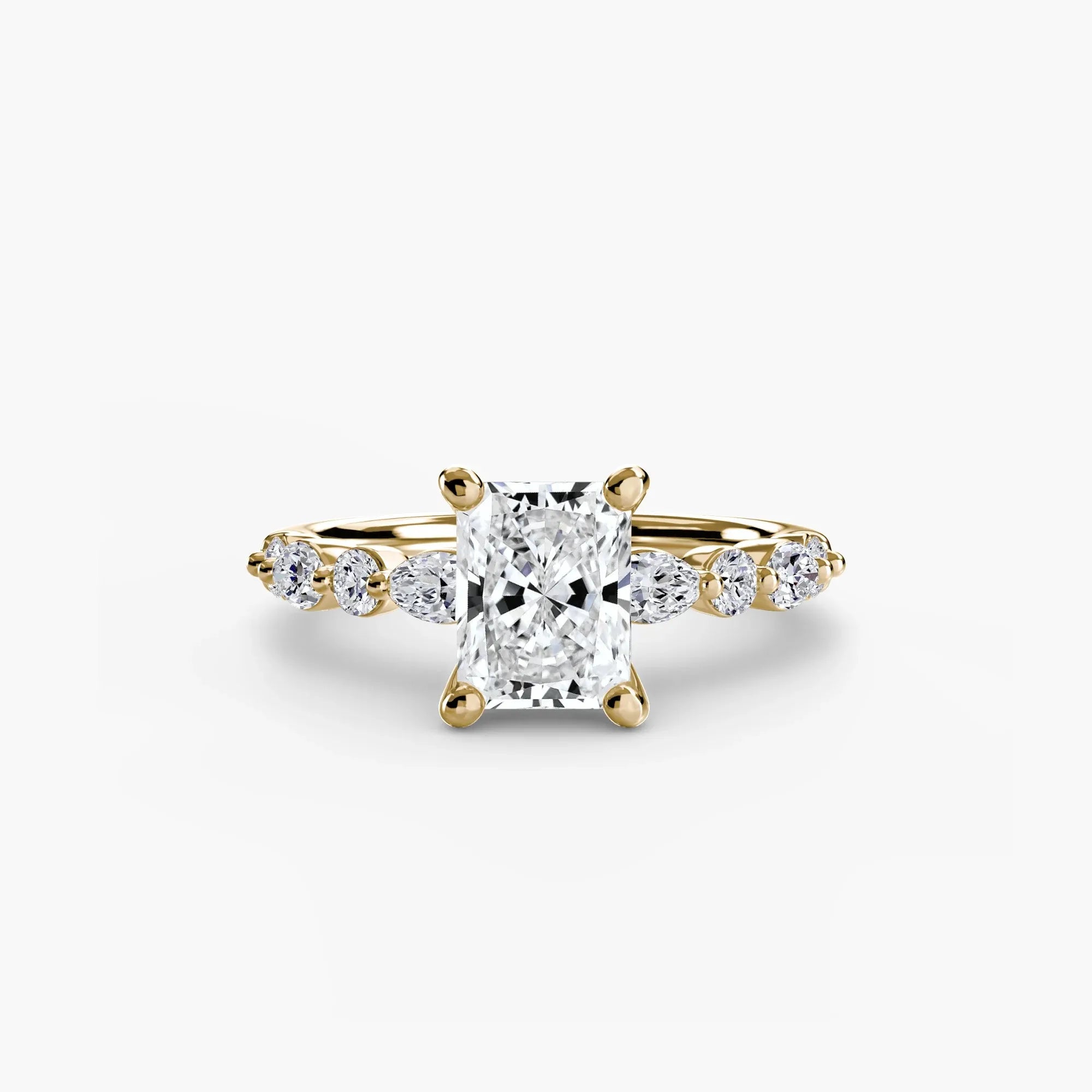 Solitaire Crest - Radiant