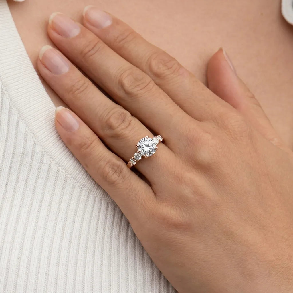 Solitaire Crest - Round
