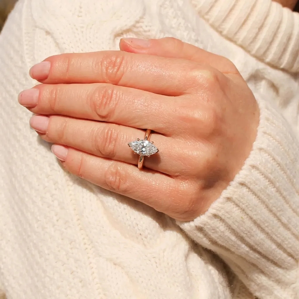 Solitaire Romance - Marquise