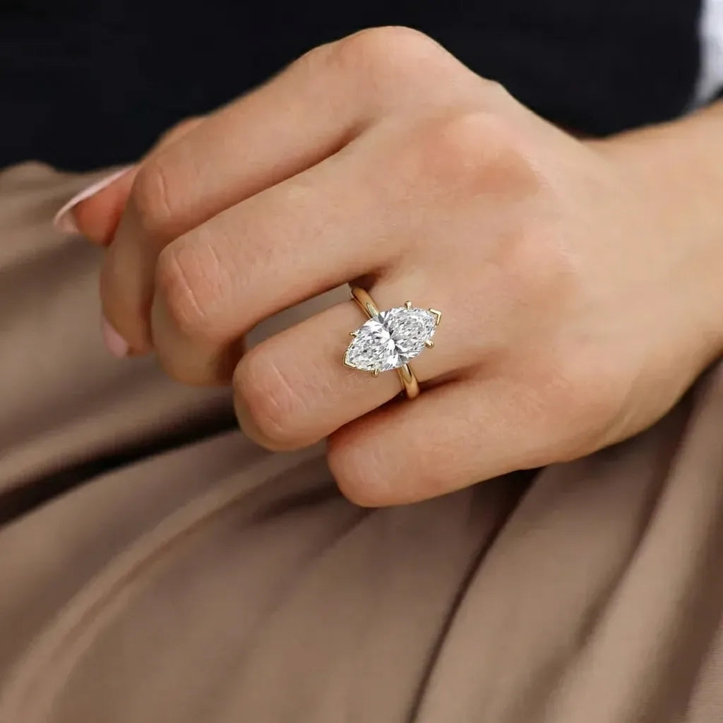 Solitaire Romance - Marquise