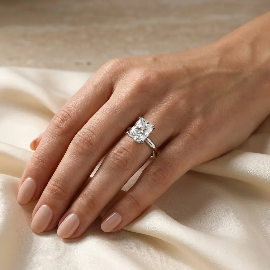 Solitaire Romance - Radiant