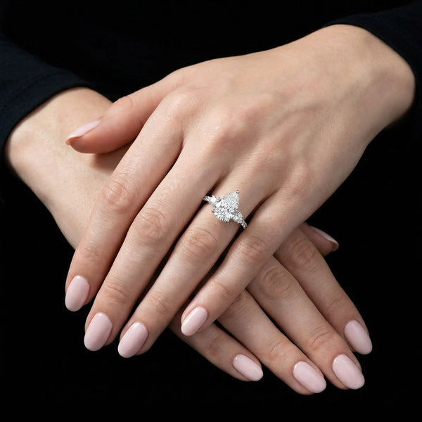 Trilogy Pavé Band - Pear