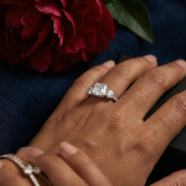 Trilogy Pavé Classic - Asscher