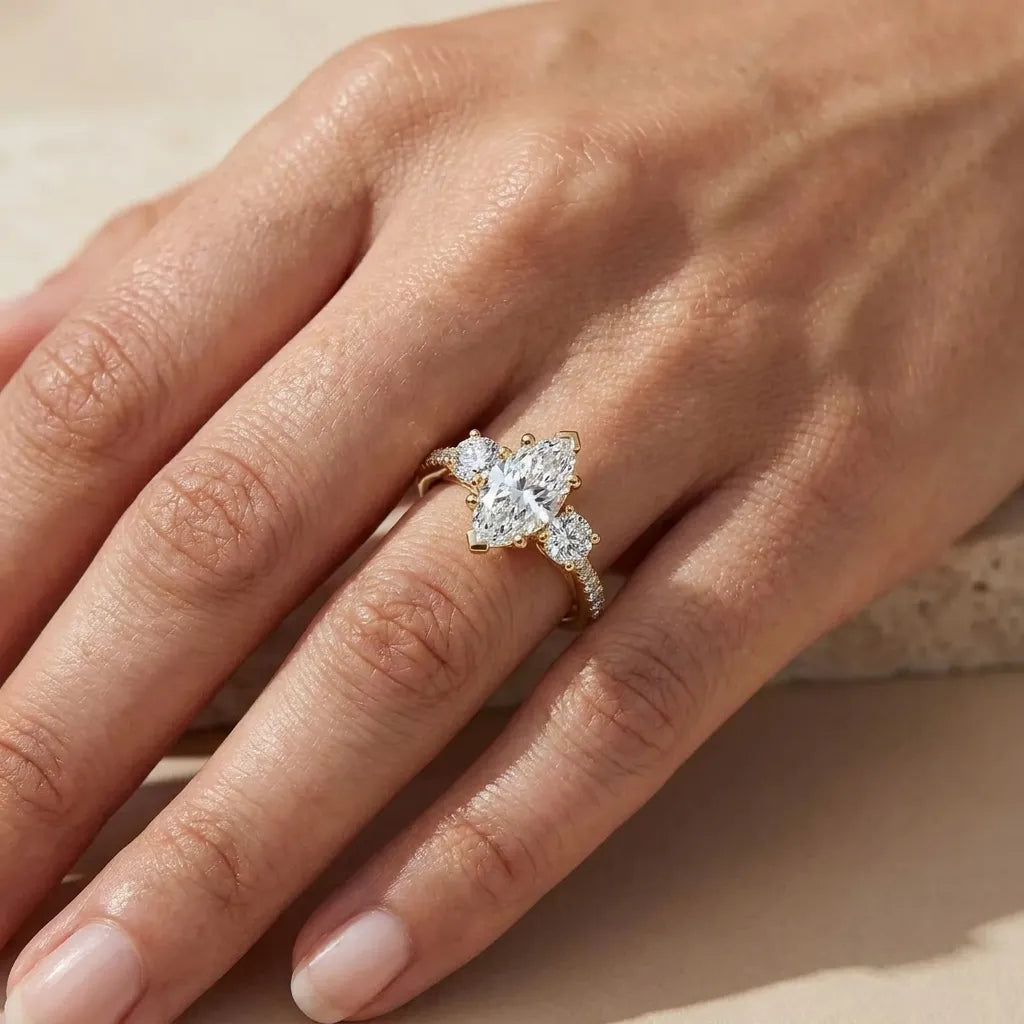 Trilogy Pavé Classic - Marquise