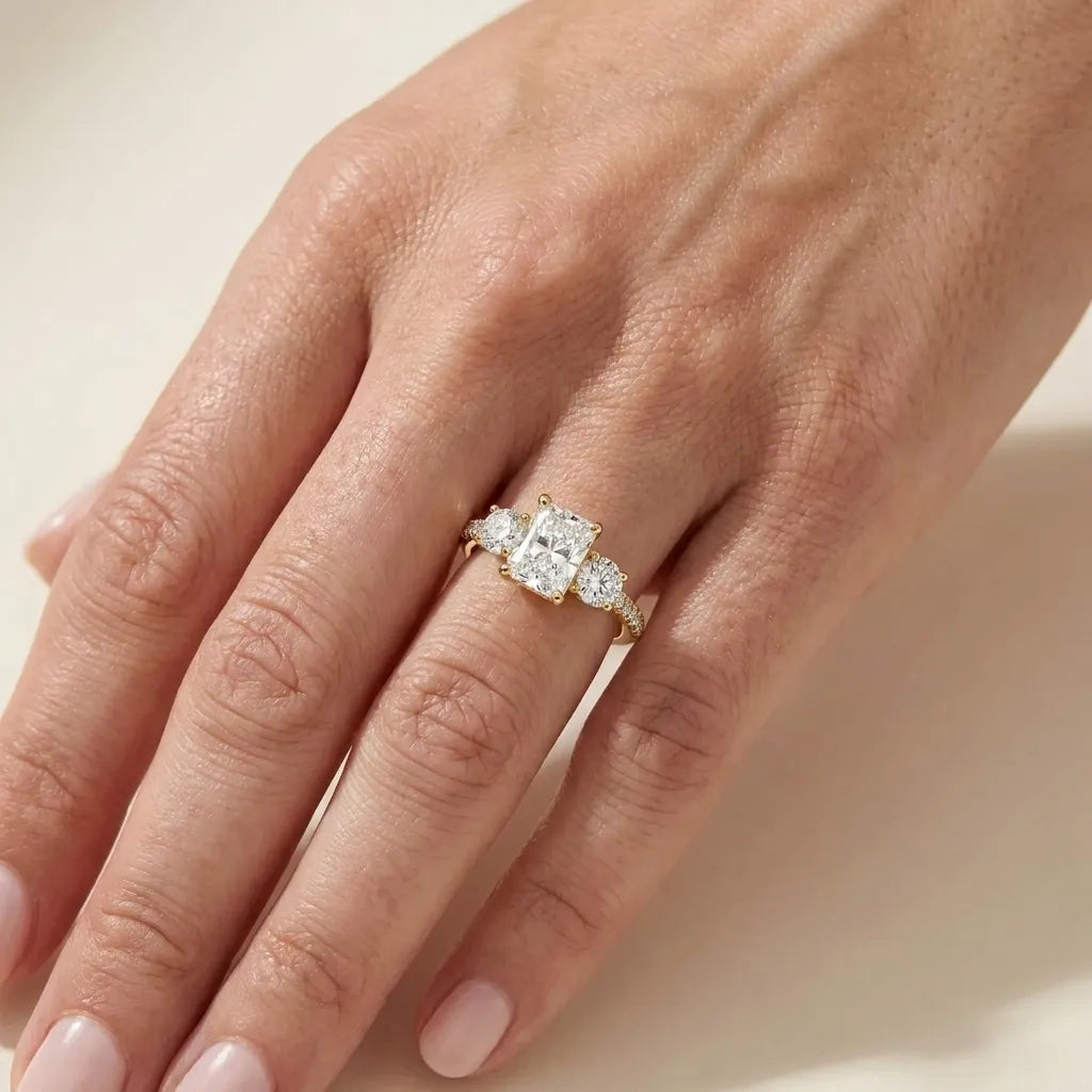 Trilogy Pavé Classic - Radiant
