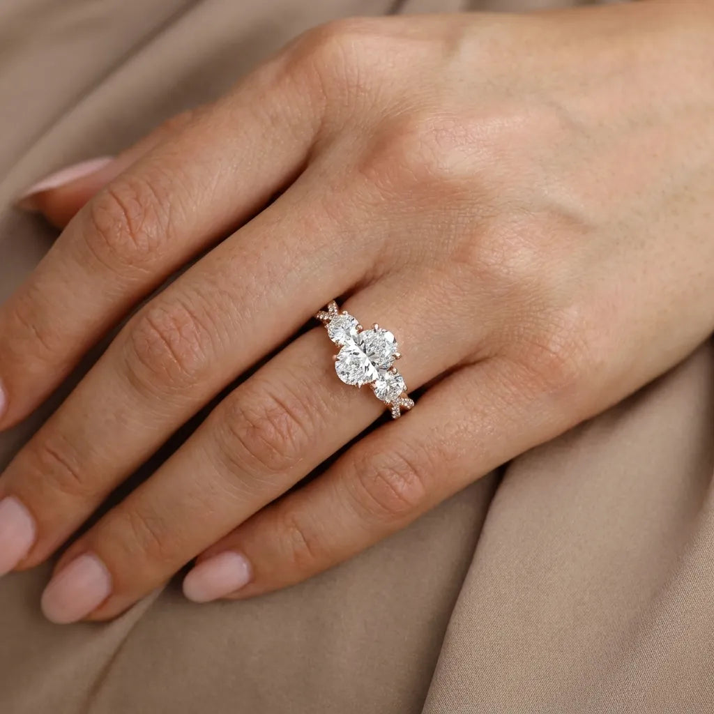 Twisted Pavé Eternity - Oval