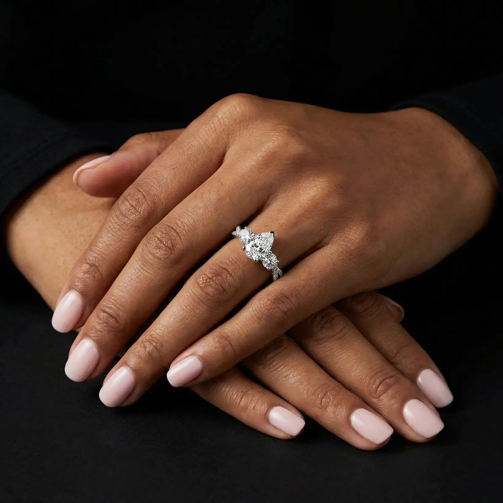 Twisted Pavé Eternity - Pear