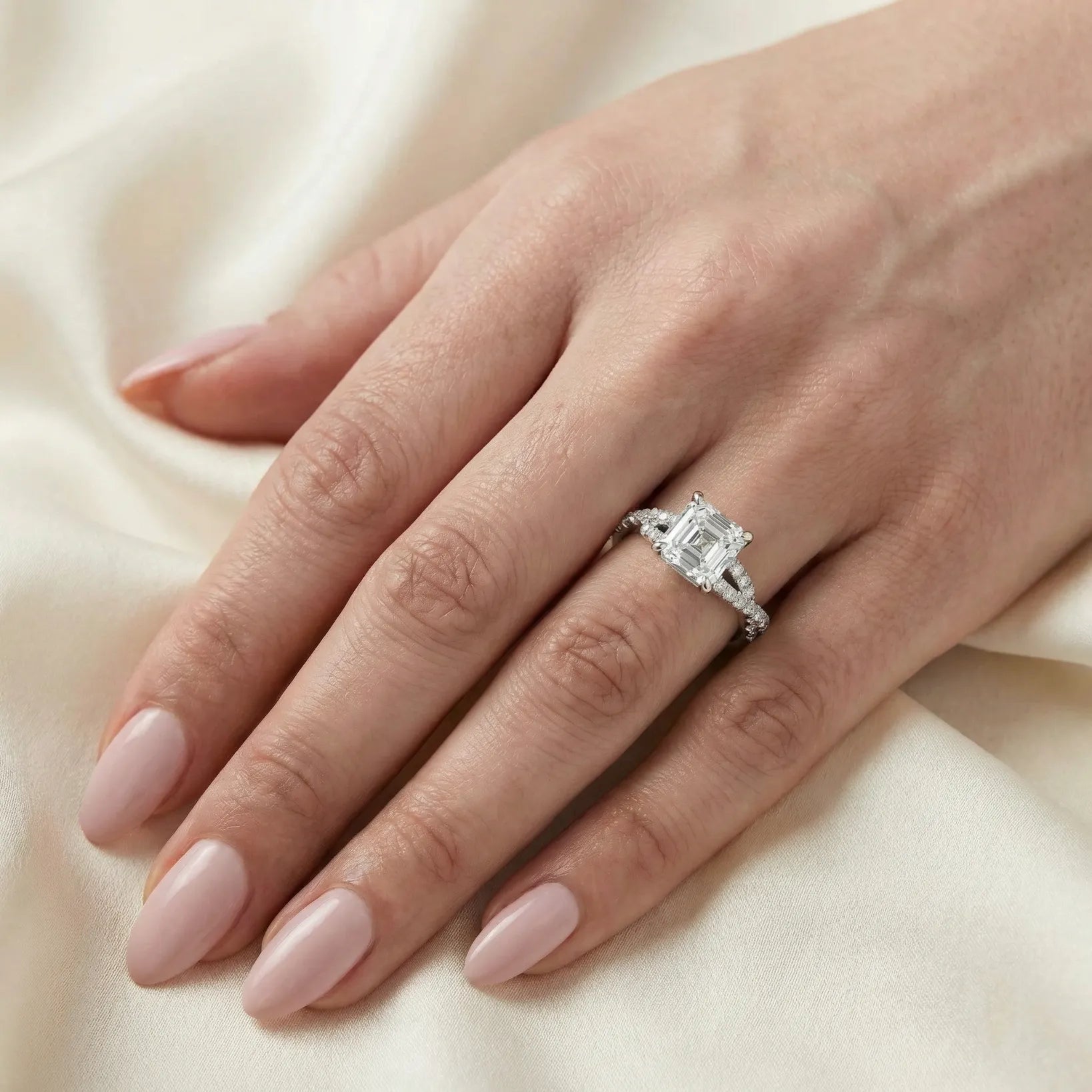 Twisted Pavé Sparkle - Asscher